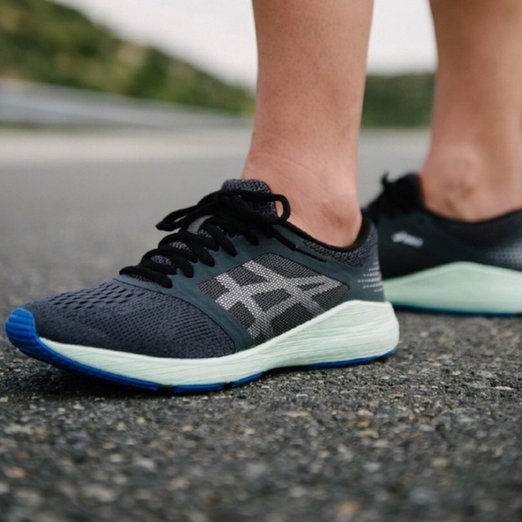 asics flytefoam roadhawk